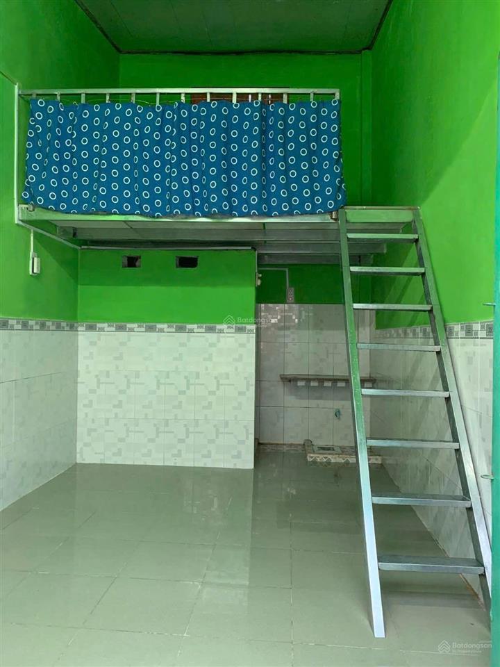 Cho thuê phòng trọ tầng trệt, có gác lửng tiện nghi, sạch sẽ, thoáng mát quận tân phú