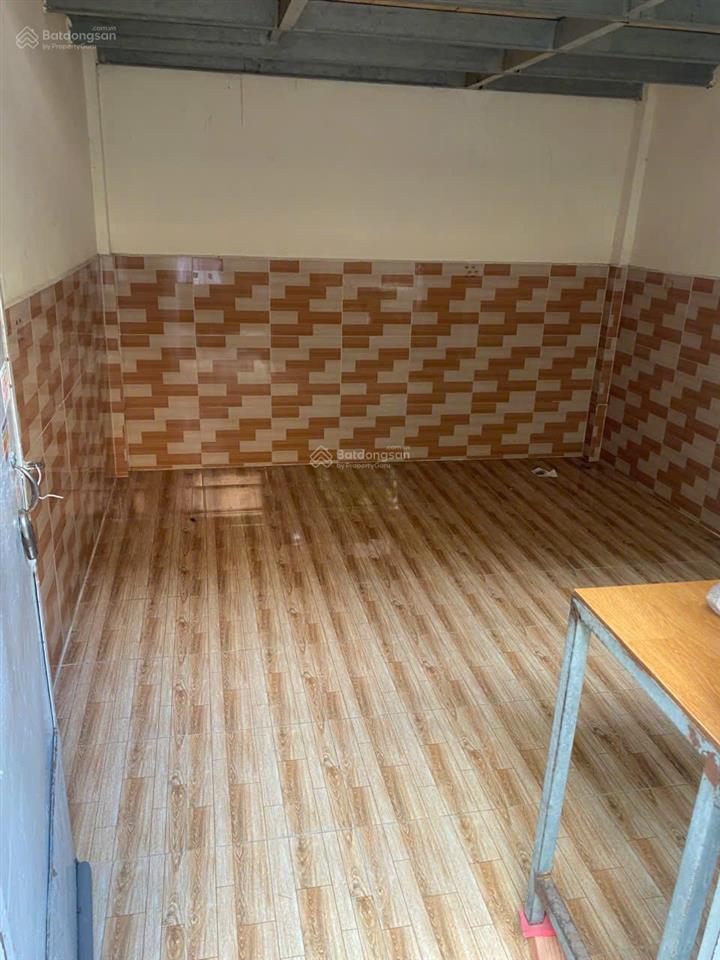Cho thuê phòng trọ 18m² tầng trệt, có gác lửng, sạch sẽ, thoáng mát tại thủ đức