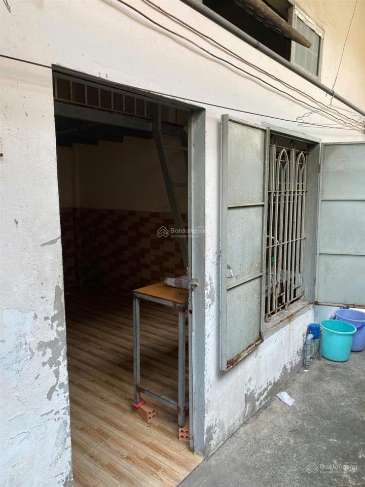 Cho thuê phòng trọ 18m² tầng trệt, có gác lửng, sạch sẽ, thoáng mát tại thủ đức