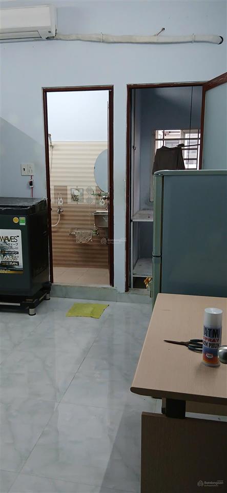 Cho thuê phòng 22m2 giờ giấc tự do, đủ đồ, hẻm xe tải đường thoại ngọc hầu, q. tân phú
