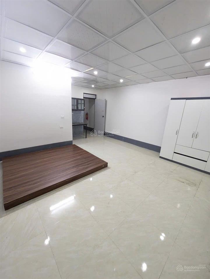 Phòng rộng,giá rẻ,ở được 45 người gần cao đẳng fpt, đại học đông á,cao đẳng quốc tế,đh công nghiệp