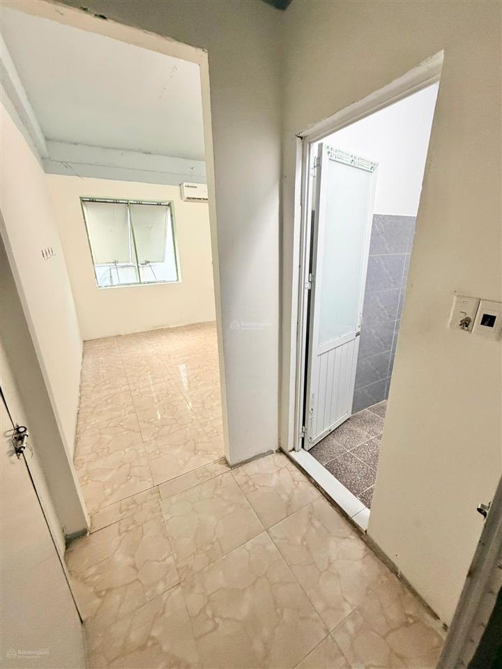 Phòng rộng,giá rẻ,ở được 45 người gần cao đẳng fpt, đại học đông á,cao đẳng quốc tế,đh công nghiệp