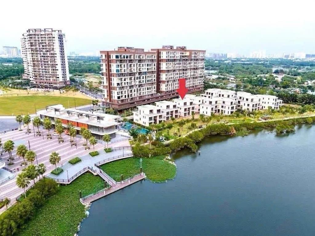 Hai căn biệt thự view sông cuối cùng. giá gốc cđt khu đô thị mizuki park.  0904 555 ***