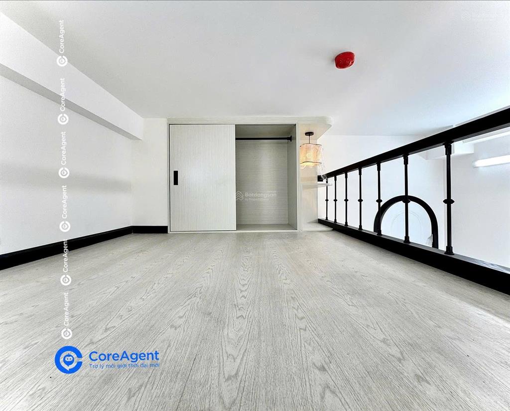 Căn hộ duplex ban công view trọn thành phố  hiện đại & sang trọng