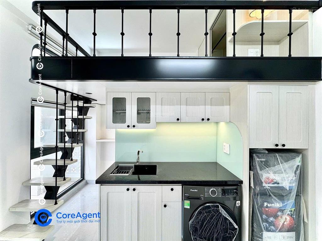 Căn hộ duplex ban công view trọn thành phố  hiện đại & sang trọng