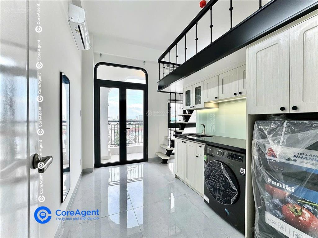 Căn hộ duplex ban công view trọn thành phố  hiện đại & sang trọng