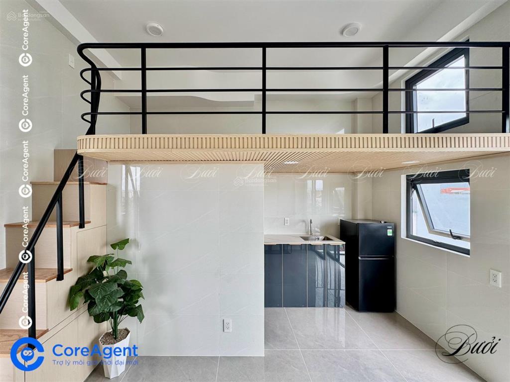 Khai trương siêu phẩm căn hộ gác lửng hiện đại  ban công kính view "triệu đô" lên sóng!