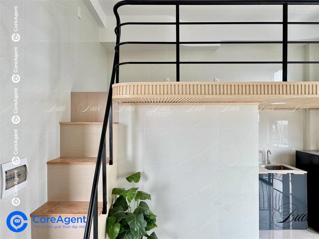Khai trương siêu phẩm căn hộ gác lửng hiện đại  ban công kính view "triệu đô" lên sóng!