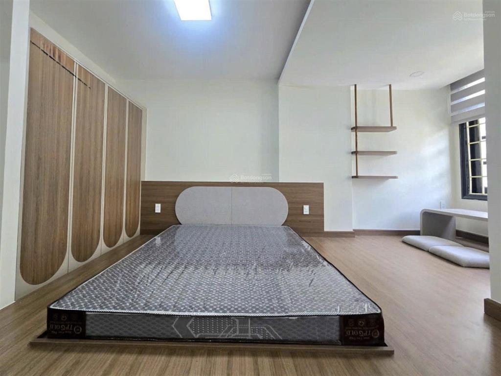Khai trương căn hộ ban công ngay trung tâm thành phố  thuận tiện di chuyển quận 1  3  5  10
