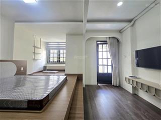 Khai trương căn hộ ban công ngay trung tâm thành phố  thuận tiện di chuyển quận 1  3  5  10
