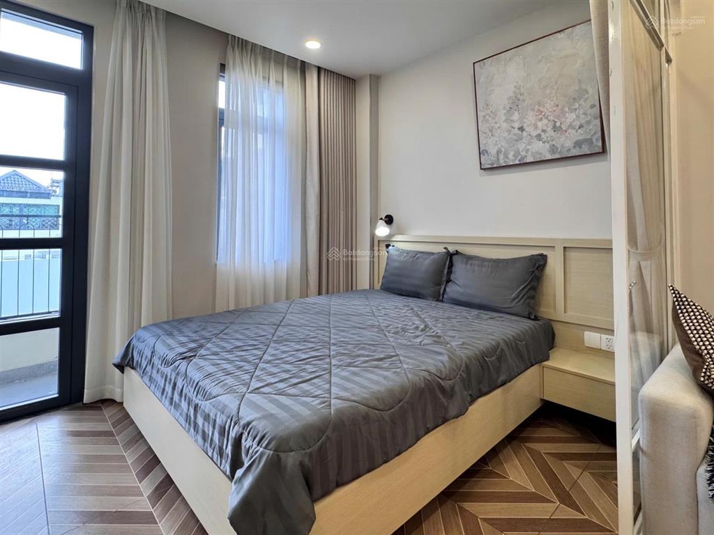 Căn hộ trung tâm  chỉ 2 phút qua đến quận 1  3 phút ra ngã tư hàng xanh