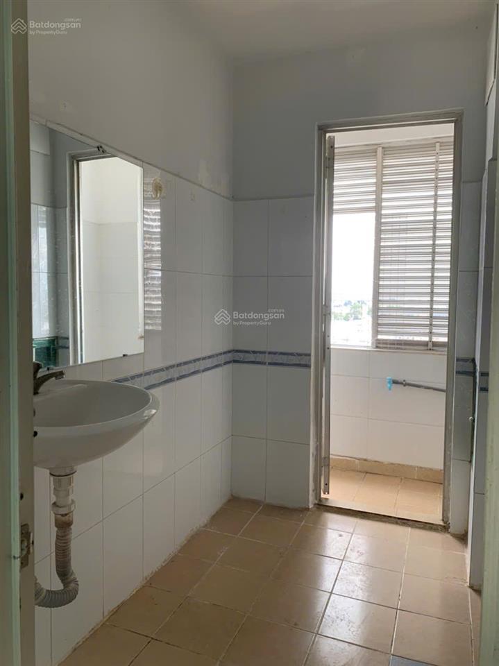 Bán cc tại phố lý thường kiệt, 2,9 tỷ, 50m2, 2pn, thang máy nhà mới