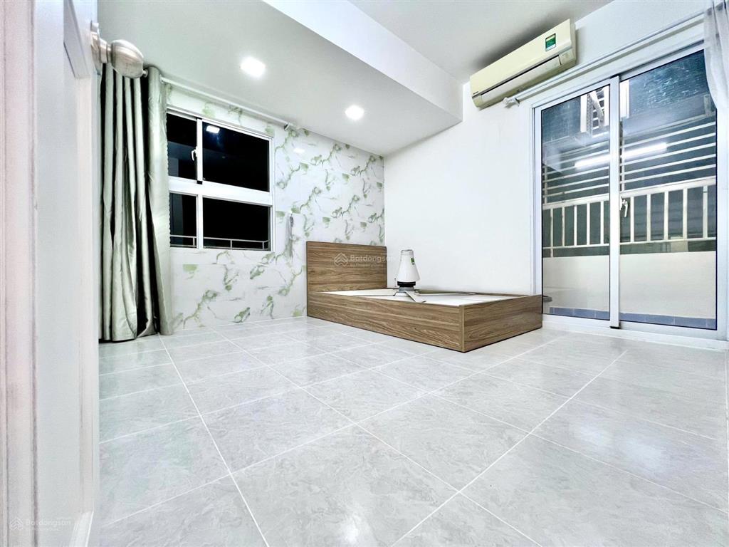 Chung cư phú thọ, 70, 2pn, 2wc 9tr/th q11, tp.hcm