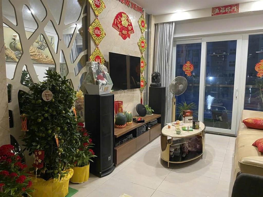 Bán đúng giá cc xi grand court, giá 6,5 tỷ, 85m2, 3pn, chuẩn bị ra sổ.