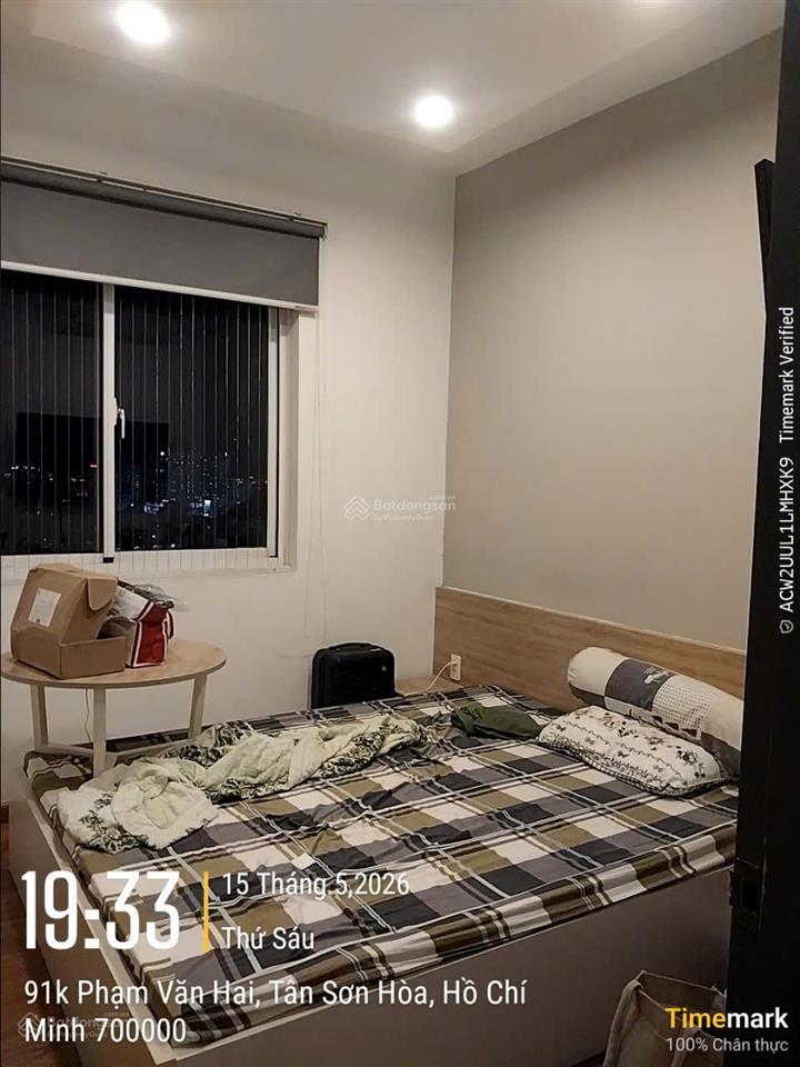 Cho thuê gấp căn hộ 2pn, 2wc, 65m2 tại central plaza, 13 triệu vnd/th