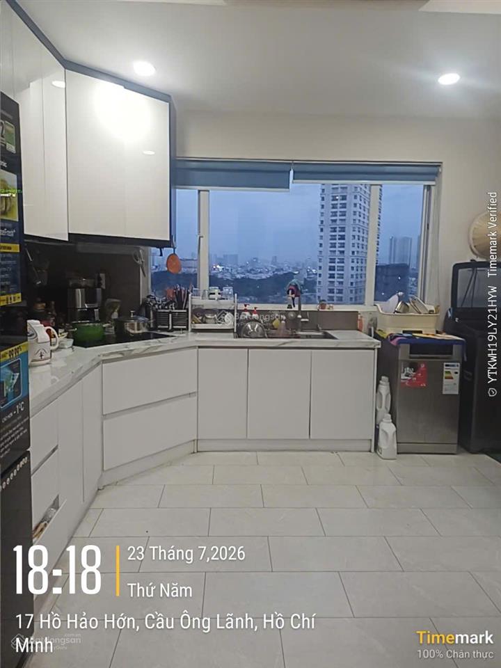View đường võ văn kiệt  chung cư thế hệ mới, 84m2 giá 6,3 tỷ  trung tâm quận 1