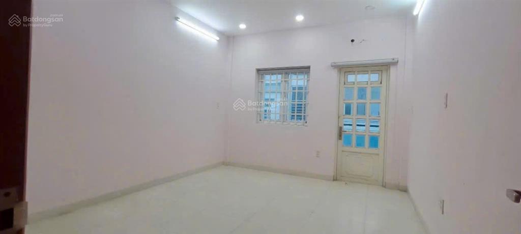 Cho thuê nhà hxh nguyễn gia trí p25 bình thạnh trệt 3 lầu 4 phòng ngủ , nhà đẹp vào ở ngay 25tr/th