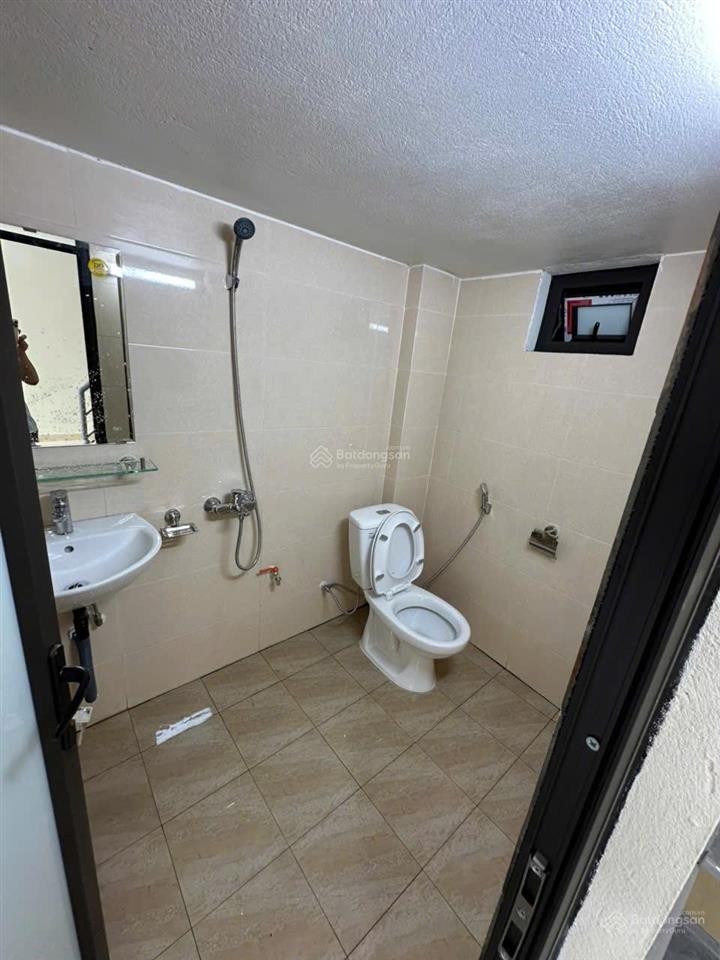 Chính chủ cho thuê mặt bằng tam trinh, 100m2 2 tầng, 10m mặt tiền