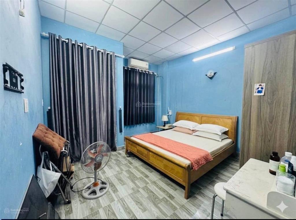 Nhà quang trung, gò vấp
hẻm 3 gác trải nhựa
gần ngã năm chuồng cún
51m, (4.2 x 12)