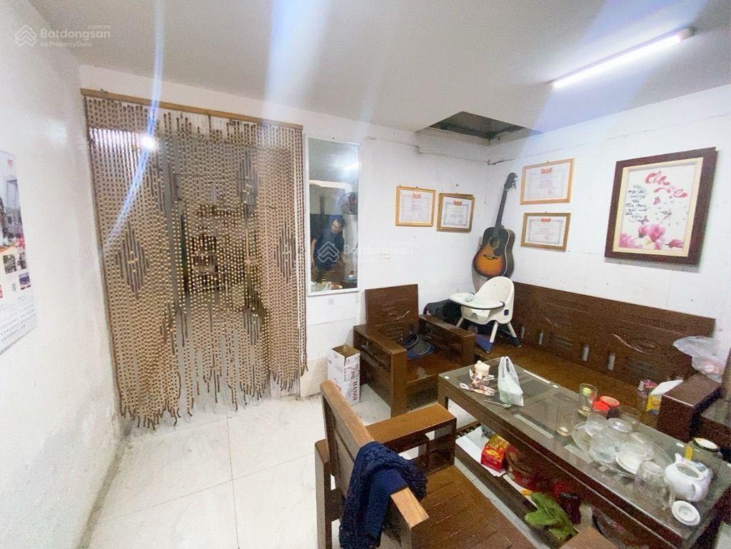 Hoa hậu mặt phố quang trung kinh doanh ngày đêm dt 50m2  3 tầng  22,25 tỷ
vị trí.+ mặt phố kinh