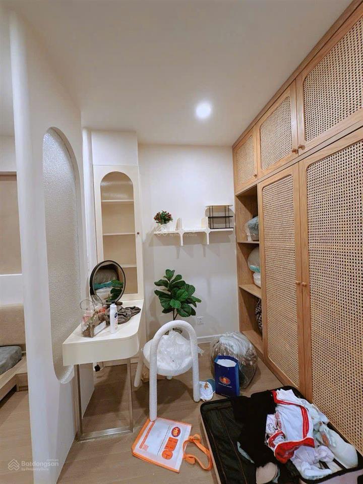 Bán căn 3pn2wc 114m², có sổ, full nội thất đẹp giá 7 tỷ 850 river panorama