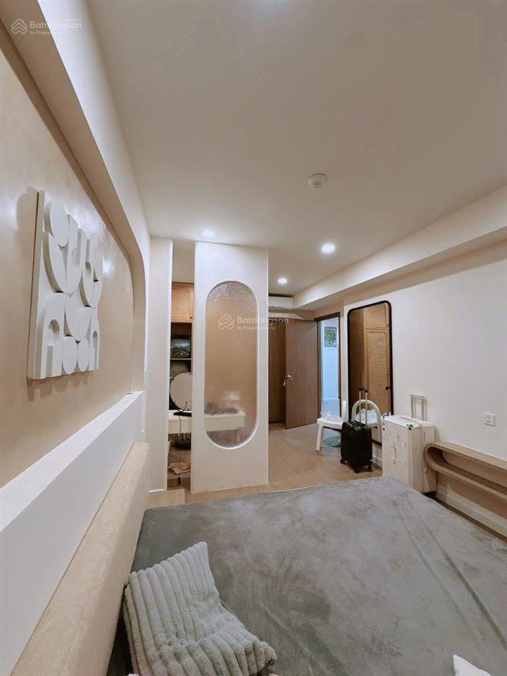 Bán căn 3pn2wc 114m², có sổ, full nội thất đẹp giá 7 tỷ 850 river panorama