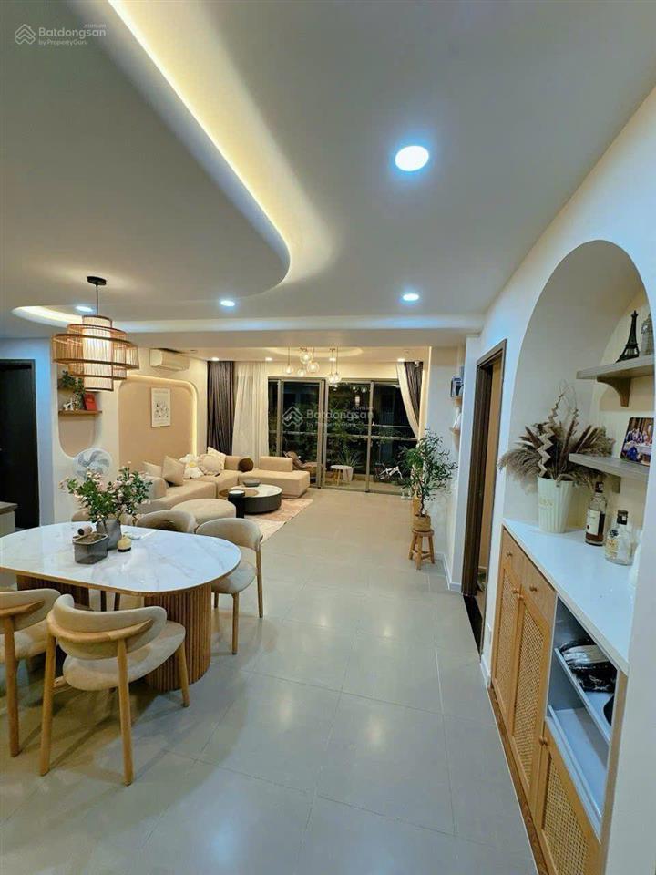 Bán căn 3pn2wc 114m², có sổ, full nội thất đẹp giá 7 tỷ 850 river panorama