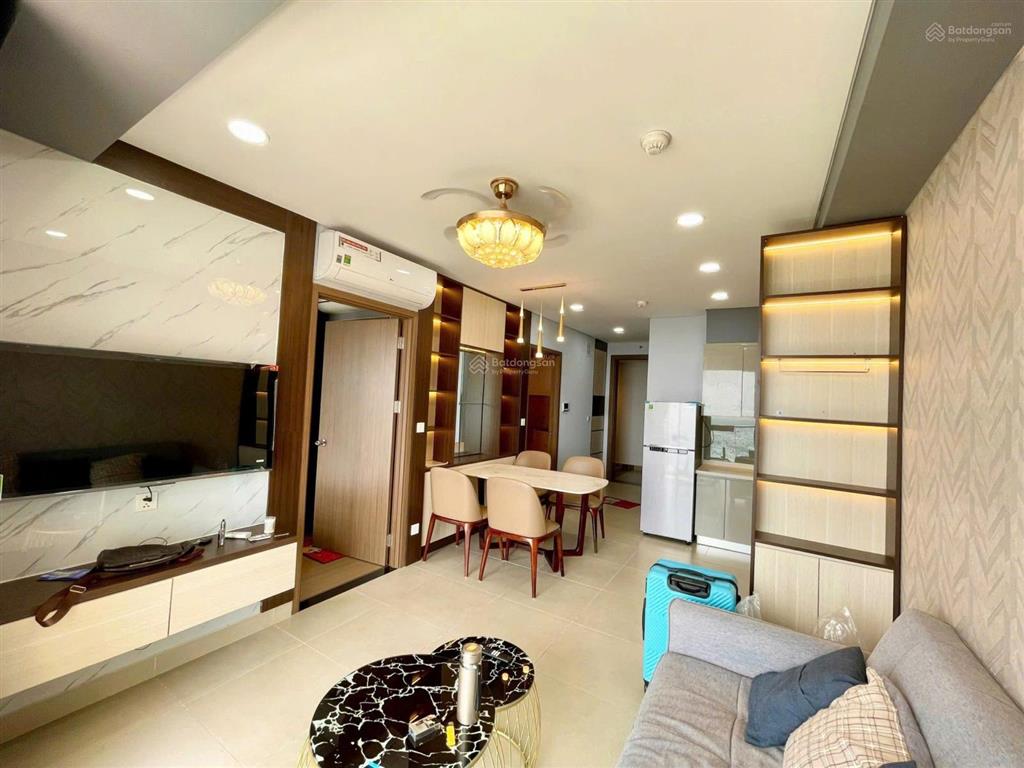 Cho thuê căn 2pn2wc nhà đẹp giá 15tr river panorama quận 7