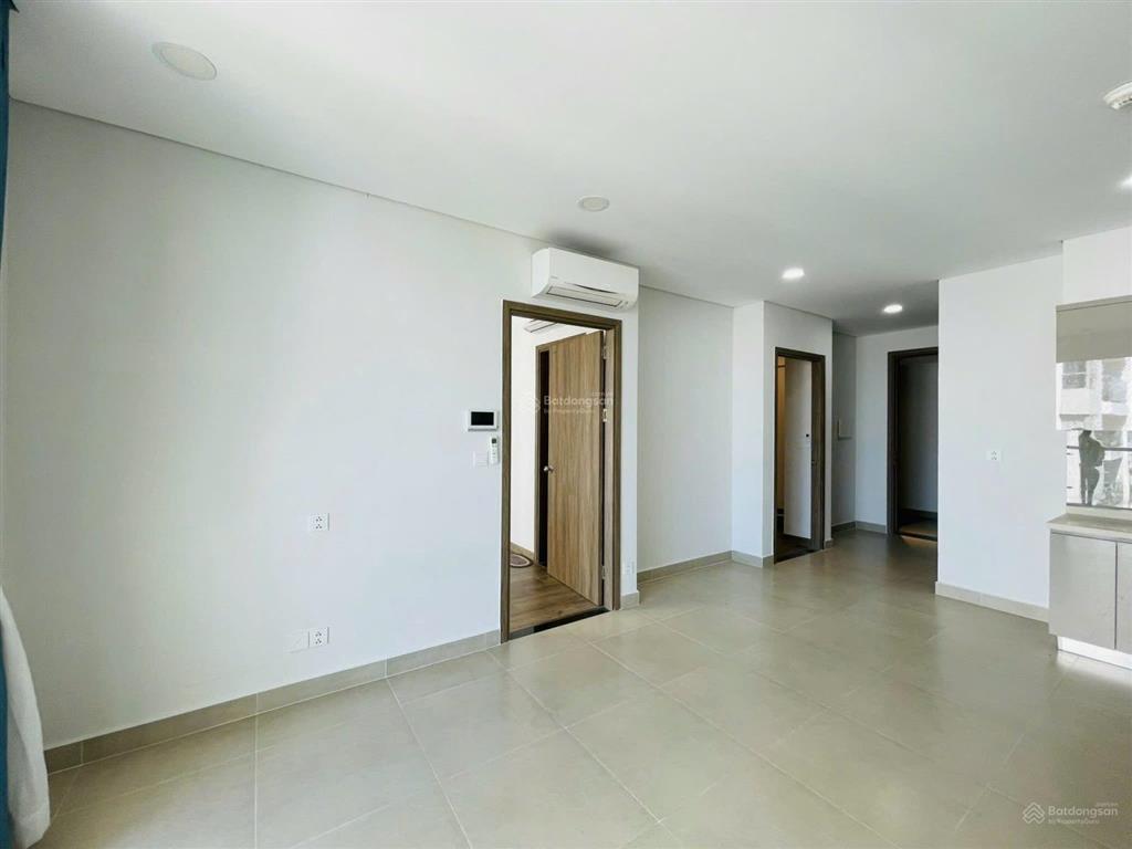 Bán căn 2pn2wc, 69m2, sổ sẵn giá 4ty6 sky89 quận 7
