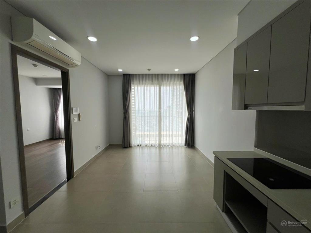 Cho thuê sky89 2pn2wc 69m2, ntcb giá 13tr