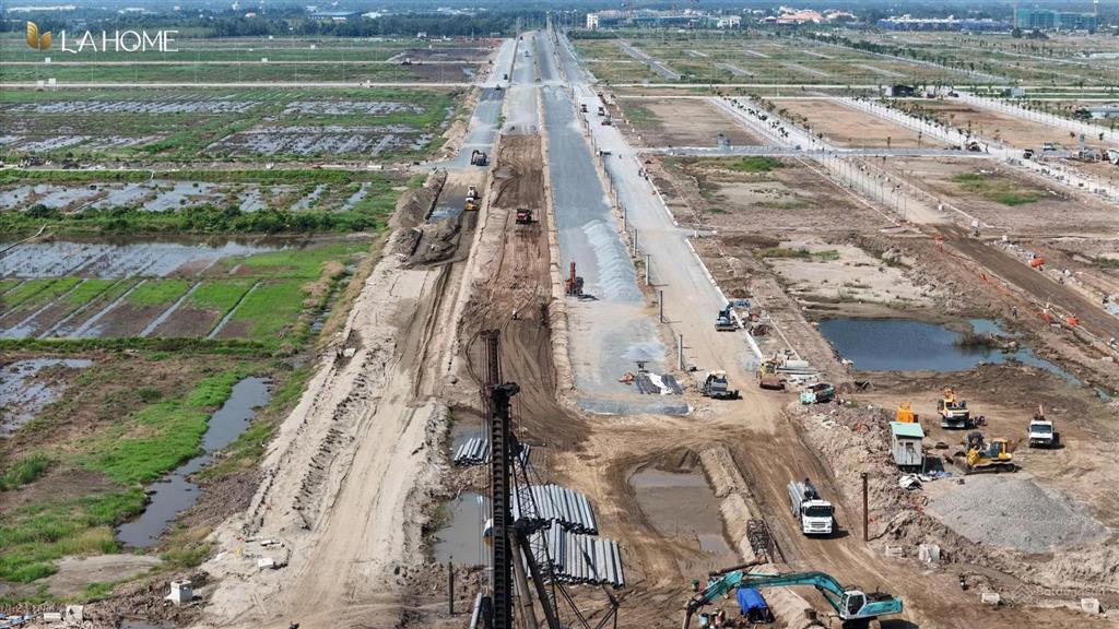 Chính chủ bán căn liền kề lahome giá3.85 tỷ, nhận nhà ngay . 0977 986 ***