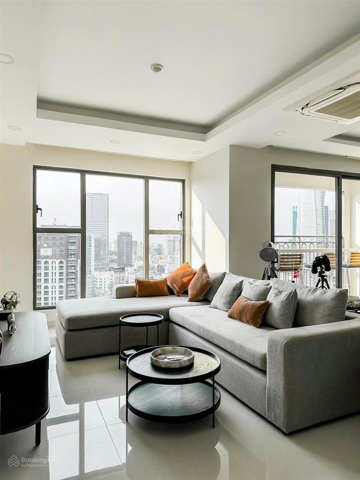 Căn hộ 1 phòng ngủ gần công viên đinh lễ , cầu khánh hội , công viên bến nhà rồng