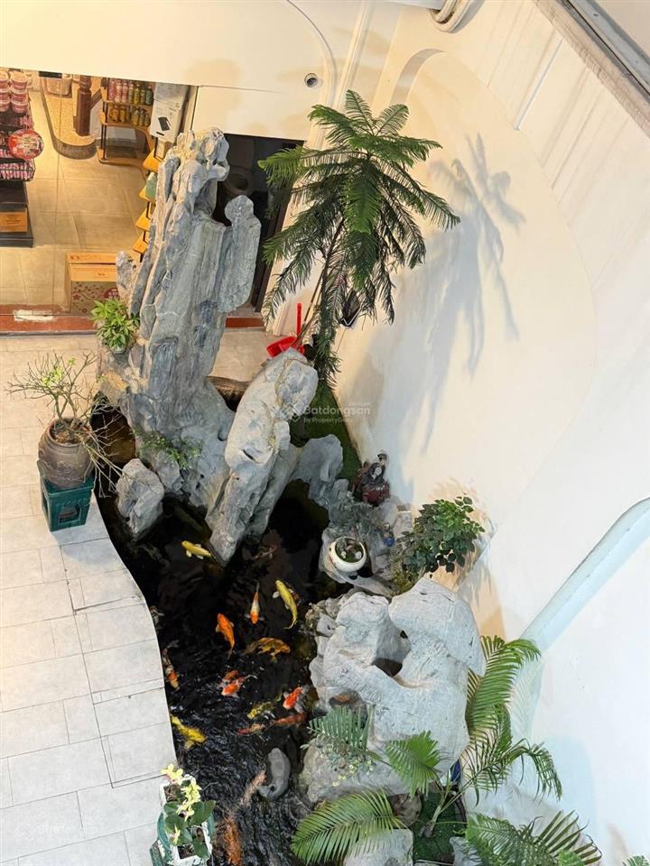 Chính chủ bán nhà mặt phố hoè nhai  dt 190m2  6 tầng  mt 4.5m  vỉa hè kinh doanh  0949 837 ***