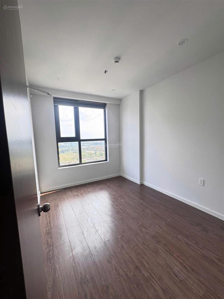 Cc đẹp xuất sắc cho thuê tại bcons city tháp emerald, 6tr2, 52m², 2pn, 2wc