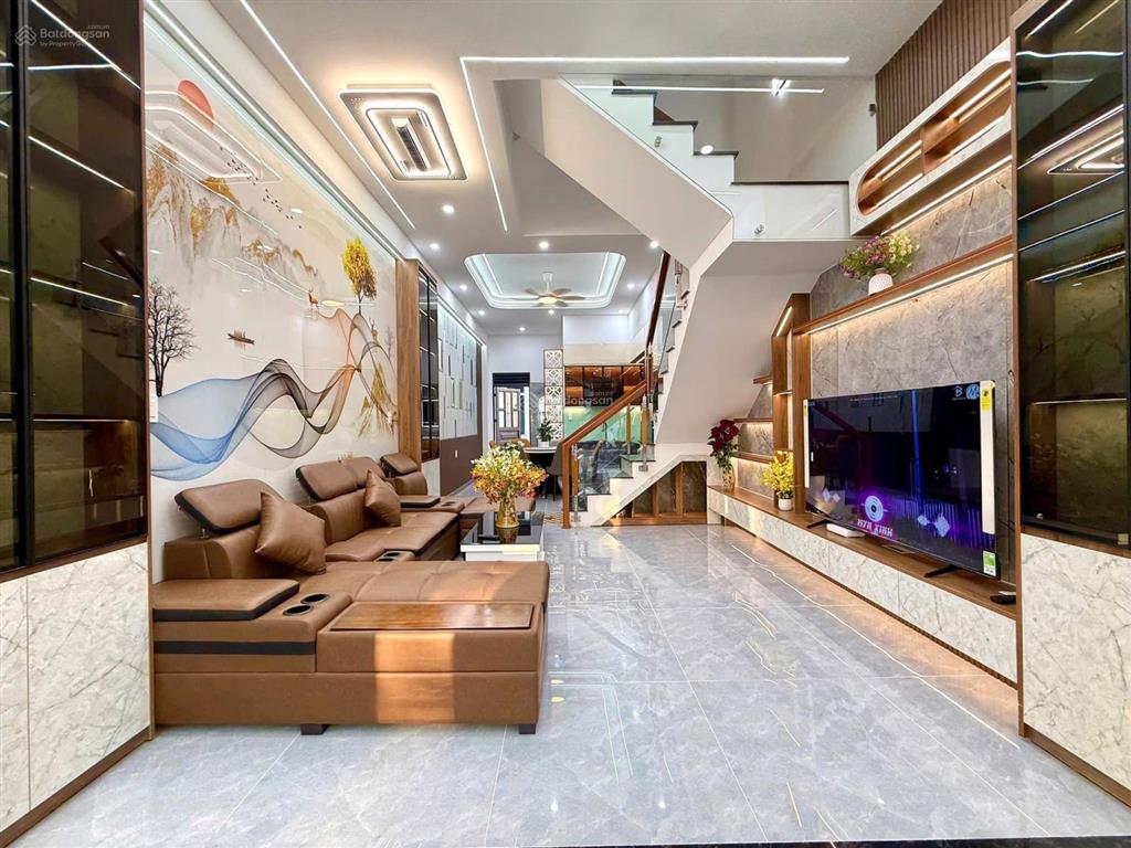 Chỉ 6.3 tỷ  có ngay dt khủng 68m an dương vương giáp lý chiêu hoàng