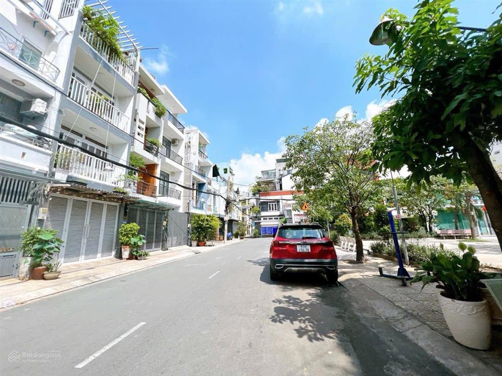 Chỉ 6.3 tỷ  có ngay dt khủng 68m an dương vương giáp lý chiêu hoàng