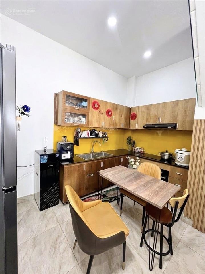 Giá quá hời  nhà 4 tầng lý chiêu hoàng  chỉ 5.1t 45m.