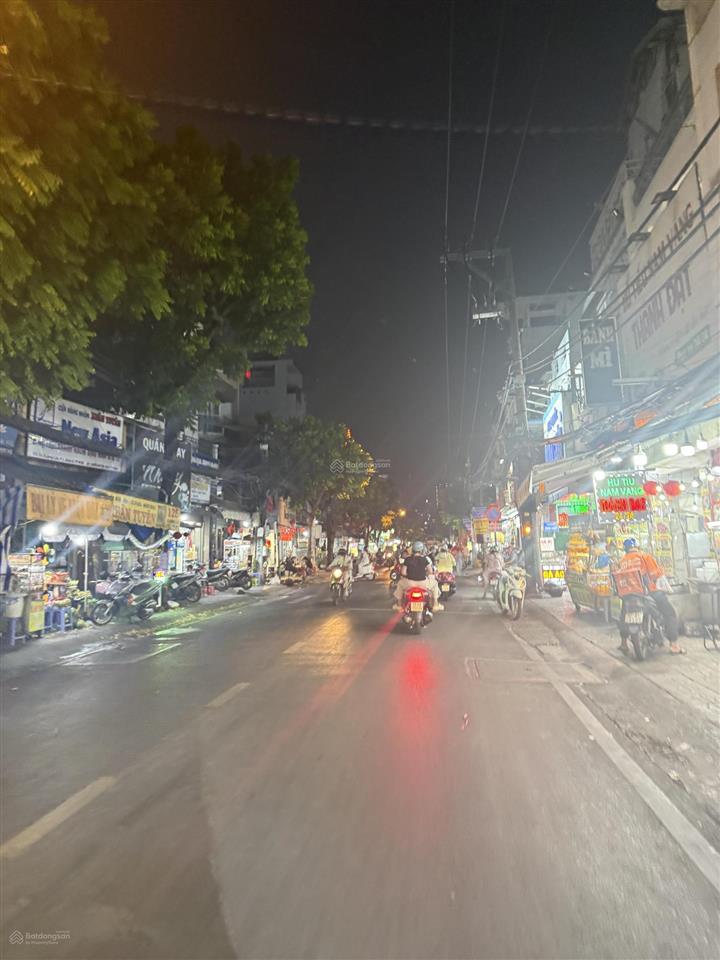 Khu vip dạ nam ngay công viên hẻm 10m  ngay hảng xe ford  gần 40m2  nhỉnh 6đ.