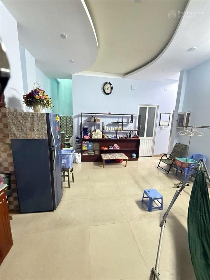 Hiếm  hẻm xe hơi đỗ cửa 72m2  nhà ở chính chủ từ ca xưa nhỉnh 7 tỷ âu dương lân