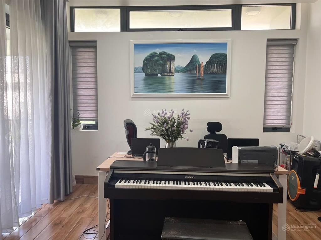 Lô góc 3 mặt tiền đẹp rực rỡ  gà đẻ trứng vàng cơ hội đầu tư sinh lời cao  chủ tặng nội thất 5ty