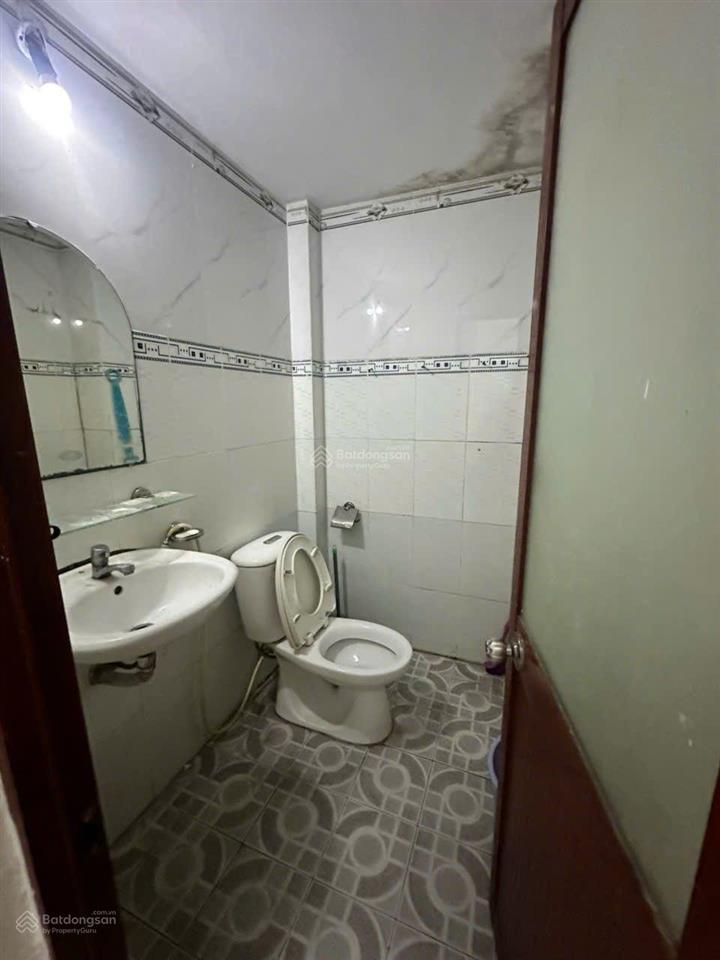 65m2, 4x15m, 3pn 2wc shr vuông vức p4 q8 4tỷ9