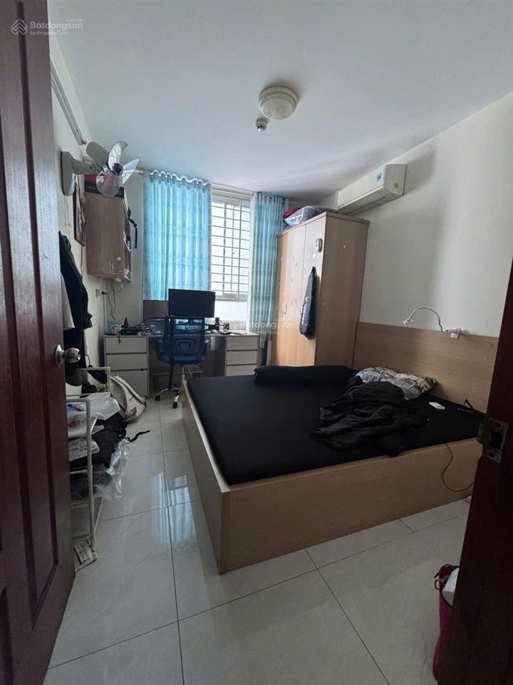Căn hộ chừng cư b1 bông sao có thang máy