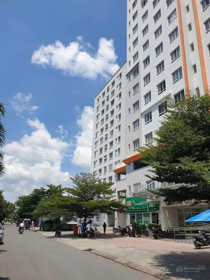 Căn hộ chừng cư b1 bông sao có thang máy
