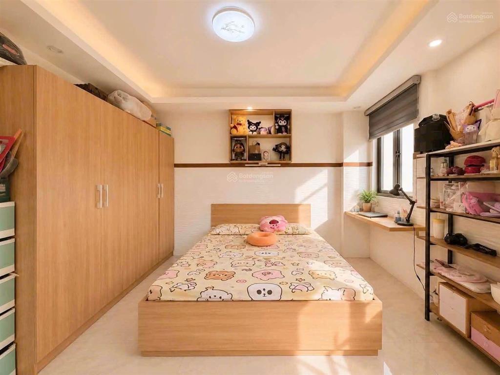 Hẻm ô tô lê quang định 5 tầng mới đẹp 5pn sân riêng chỉ 9.7 tỷ tl