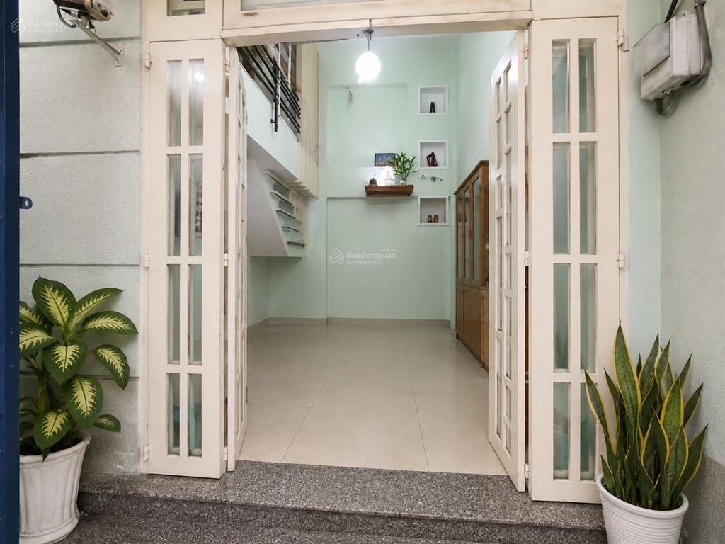 Nguyễn thượng hiền  nhỉnh 9 tỷ sở hữu nhà 5 tầng hẻm xe hơi phú nhuận ngay chợ cây quéo