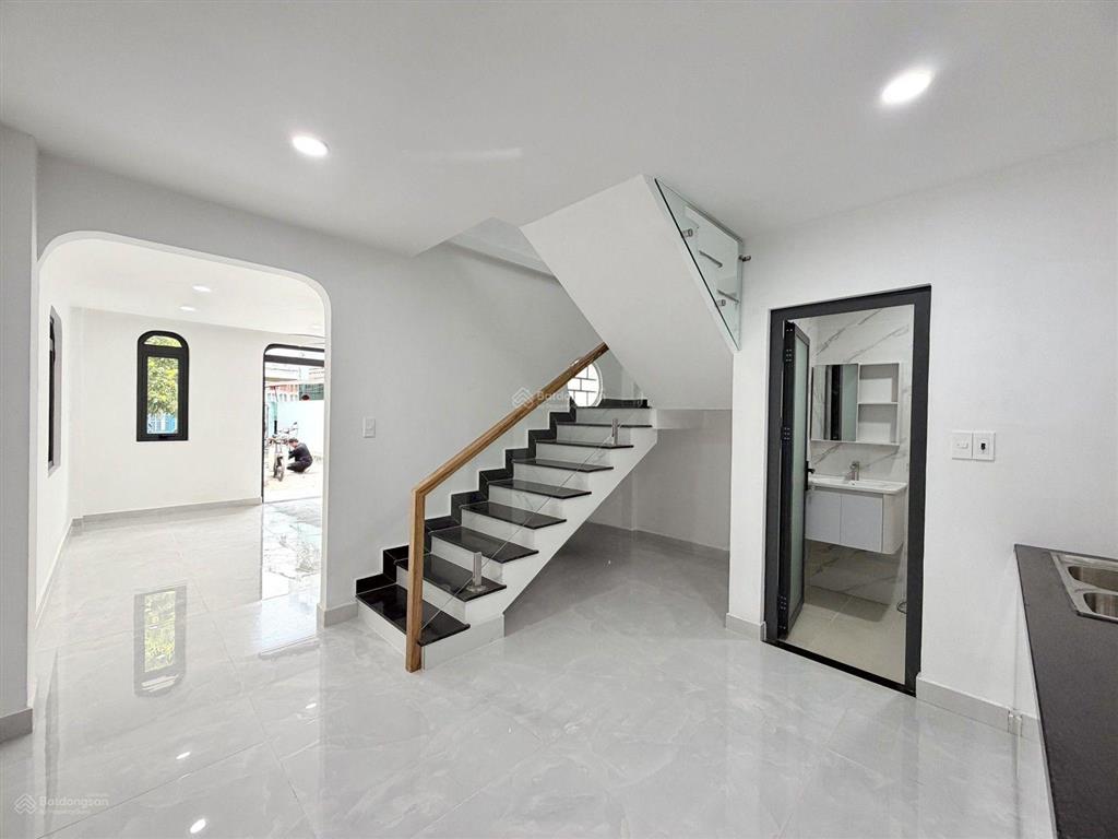 Chỉ 7 tỷ sở hữu nhà 66m nguyễn thiện thuật, bình thạnh