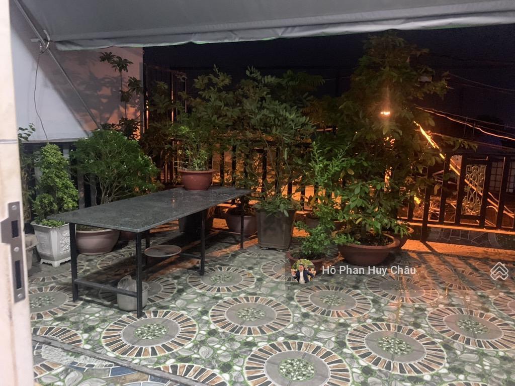 Bán nhà 5.8x18m hẻm 8m  chỉ 7 tỷ