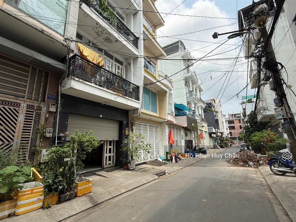 Siêu vị trí  4x155 tầng  11 tỷ 6  quận 7