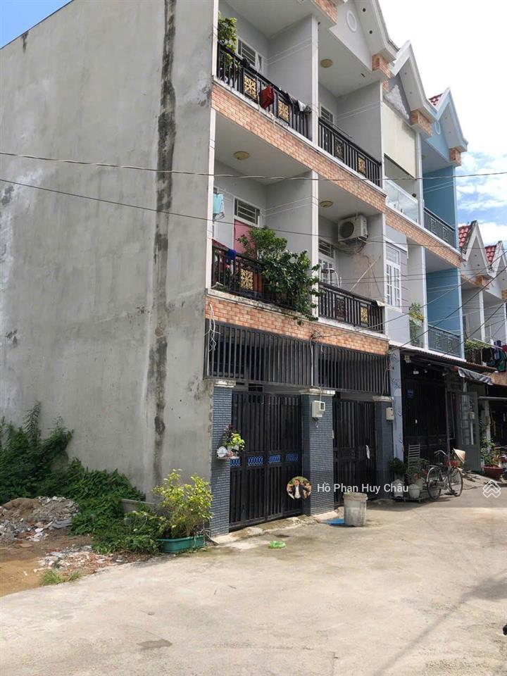 Bán đất thổ cư nhà bè  mặt tiền đường vào 6m  diện tích 60m  giá 4.5 tỷ