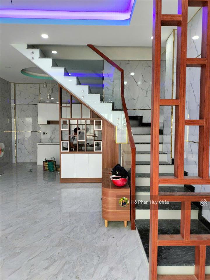 Hiếm có 5x10 đường 6m oto vivu chỉ 4 tỷ850
